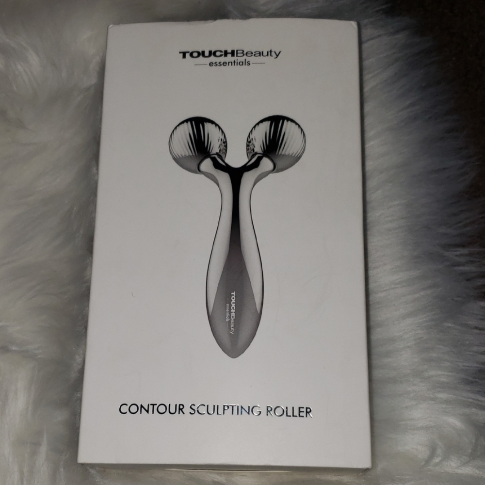 Contour sculpting roller